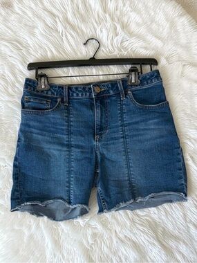 Lee Shape Illusions Slim Fit Denim Shorts - Light Blue| Casual| Shaper